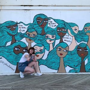 Meet your Posher, Emma